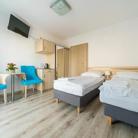 Marlon 3* Jastrzębia Góra