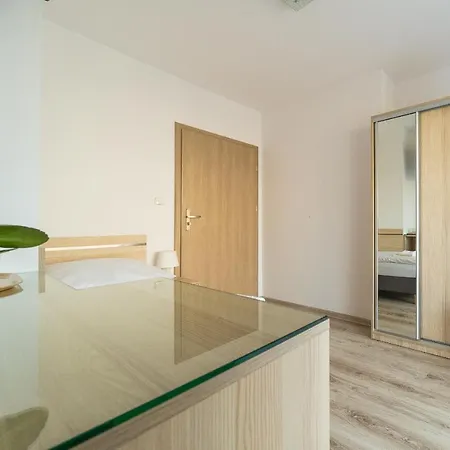 Marlon Alojamento de Acomodação e Pequeno-almoço Jastrzębia Góra