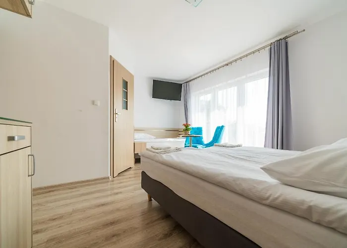 Marlon 3* Jastrzębia Góra